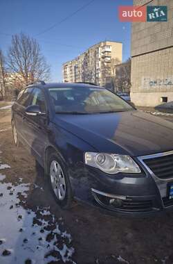 Універсал Volkswagen Passat 2007 в Шостці