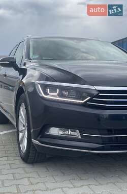 Універсал Volkswagen Passat 2016 в Мукачевому