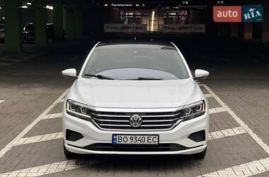 Седан Volkswagen Passat 2020 в Києві