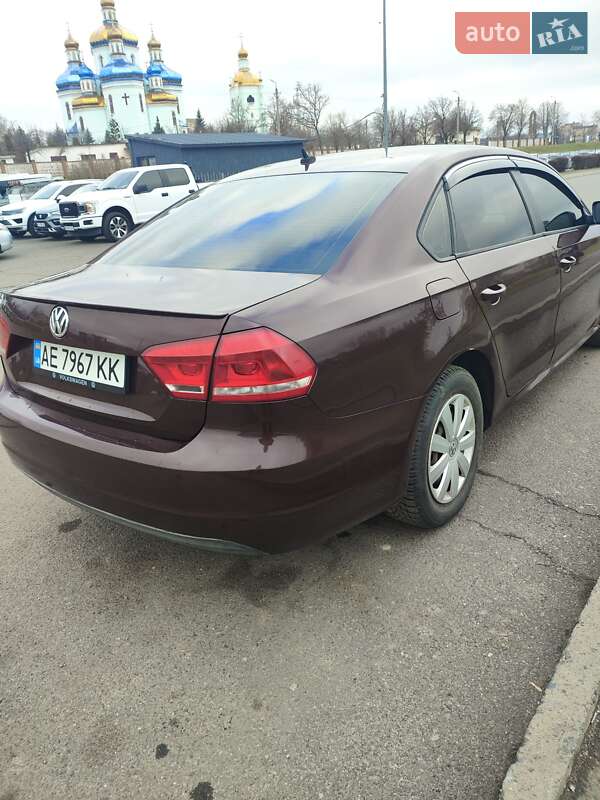 Седан Volkswagen Passat 2012 в Кривому Розі