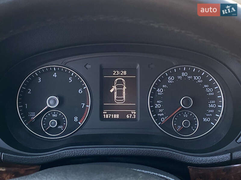 Седан Volkswagen Passat 2012 в Білій Церкві