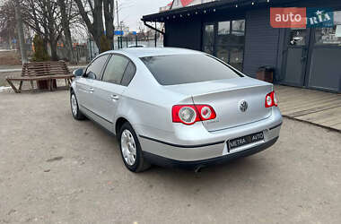 Седан Volkswagen Passat 2006 в Чернігові