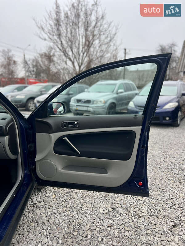 Универсал Volkswagen Passat 2000 в Виннице