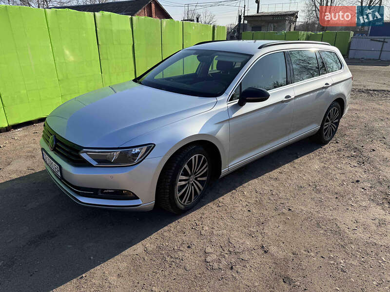 Універсал Volkswagen Passat 2015 в 