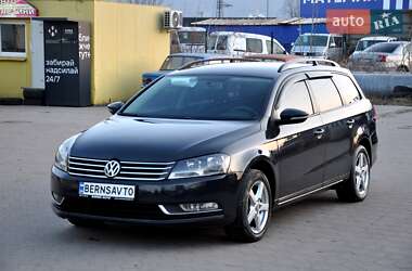 Универсал Volkswagen Passat 2010 в Львове