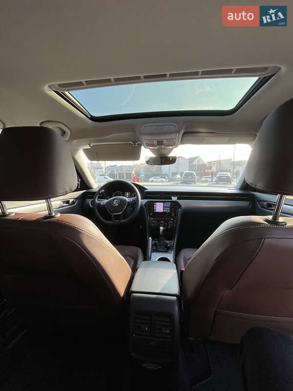 Седан Volkswagen Passat 2021 в Киеве