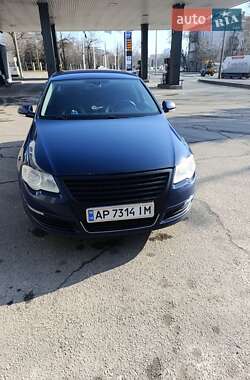 Седан Volkswagen Passat 2005 в Запорожье