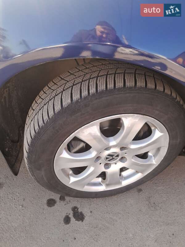 Седан Volkswagen Passat 2007 в Лубнах