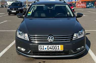 Универсал Volkswagen Passat 2012 в Луцке