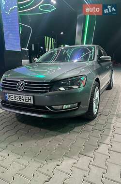 Седан Volkswagen Passat 2014 в Николаеве