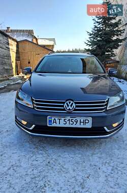 Универсал Volkswagen Passat 2011 в Яремче