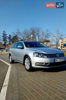 Універсал Volkswagen Passat 2014 в Миколаєві