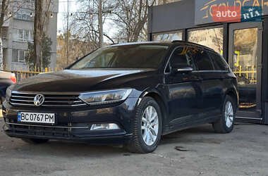 Универсал Volkswagen Passat 2016 в Львове