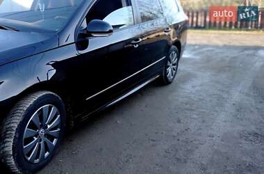 Універсал Volkswagen Passat 2010 в Стрию