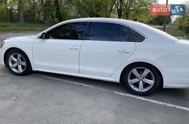 Седан Volkswagen Passat 2012 в Миколаєві