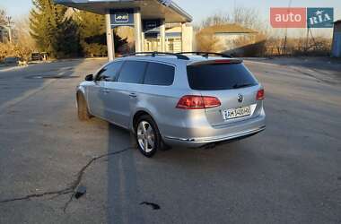 Універсал Volkswagen Passat 2012 в Бердичеві