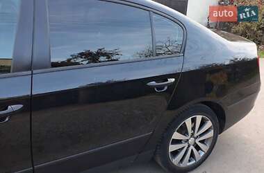 Седан Volkswagen Passat 2009 в 