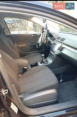 Седан Volkswagen Passat 2009 в 