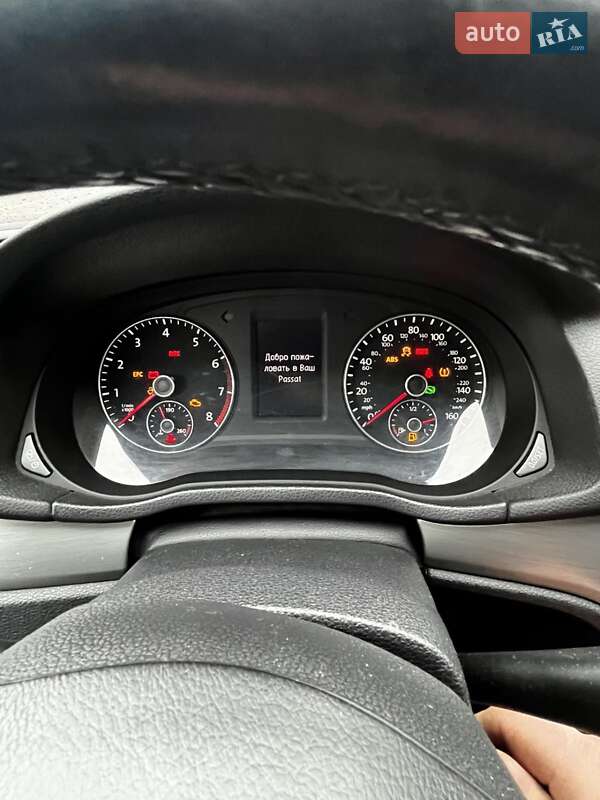 Седан Volkswagen Passat 2013 в Броварах