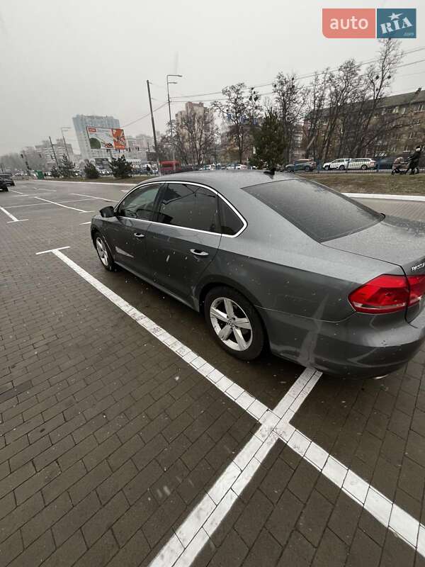 Седан Volkswagen Passat 2013 в Броварах