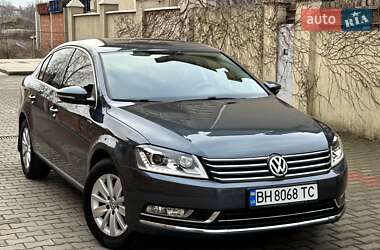 Седан Volkswagen Passat 2012 в Одесі