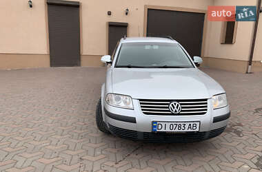 Универсал Volkswagen Passat 2004 в Делятине