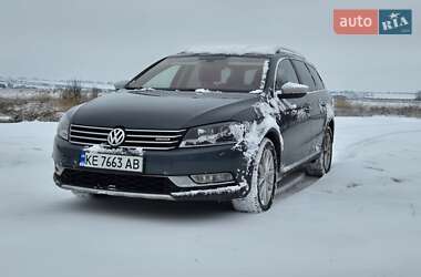 Универсал Volkswagen Passat 2012 в 