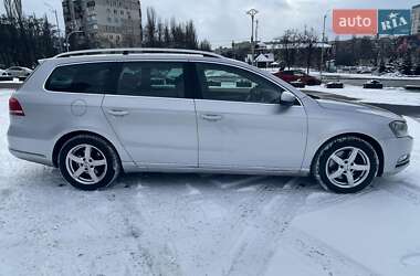 Универсал Volkswagen Passat 2011 в Киеве