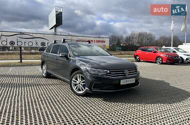 Универсал Volkswagen Passat 2020 в Львове