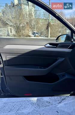 Універсал Volkswagen Passat 2018 в 