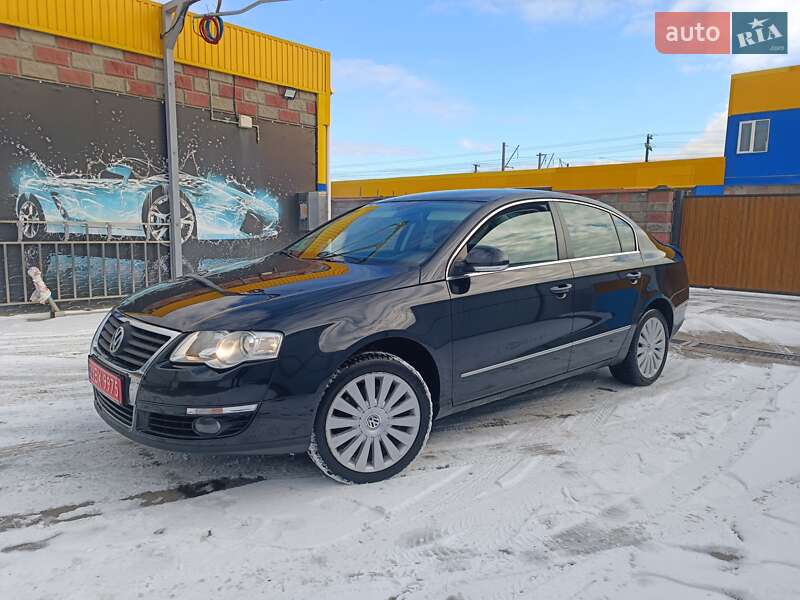 Седан Volkswagen Passat 2009 в Луцке