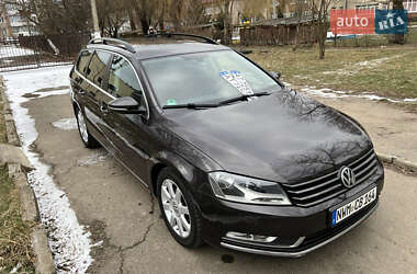 Универсал Volkswagen Passat 2011 в Калуше