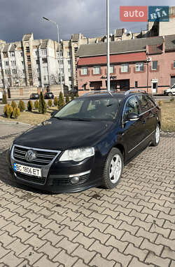 Универсал Volkswagen Passat 2010 в Червонограде