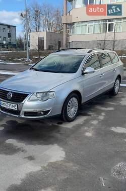 Универсал Volkswagen Passat 2007 в Житомире