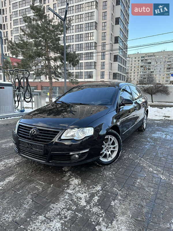 Седан Volkswagen Passat 2008 в Харкові