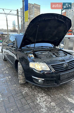 Седан Volkswagen Passat 2008 в Харкові