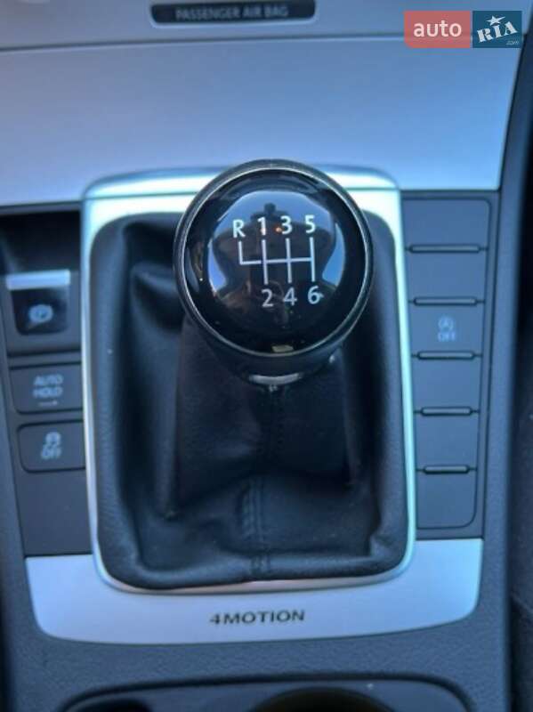 Універсал Volkswagen Passat 2014 в Виноградові