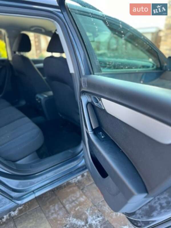 Універсал Volkswagen Passat 2014 в Виноградові