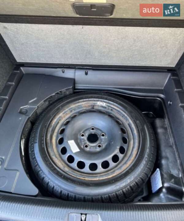 Універсал Volkswagen Passat 2014 в Виноградові