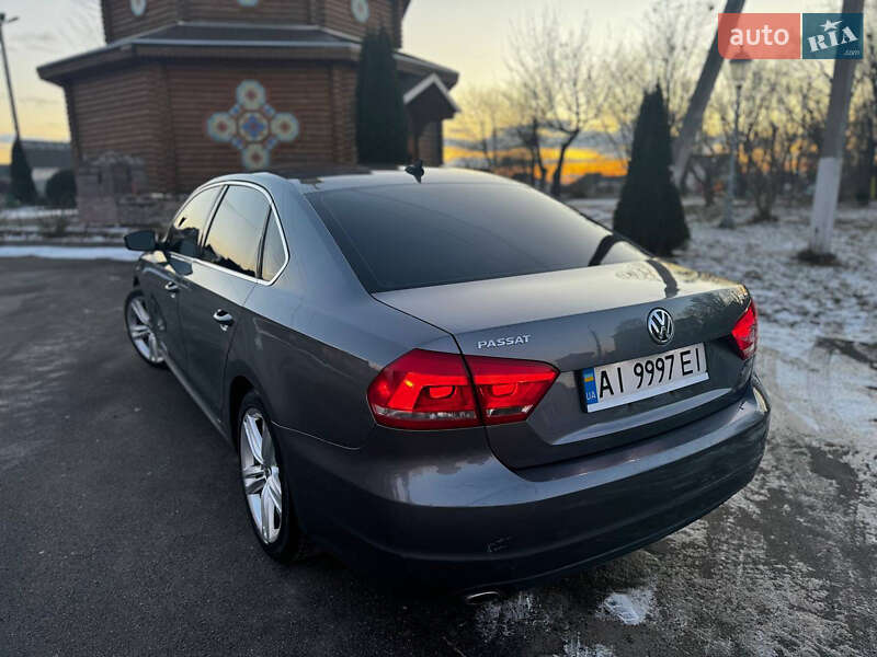 Седан Volkswagen Passat 2014 в Киеве