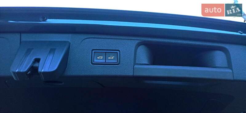 Універсал Volkswagen Passat 2021 в Коростені