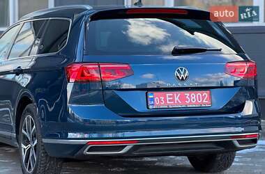 Универсал Volkswagen Passat 2020 в Киеве