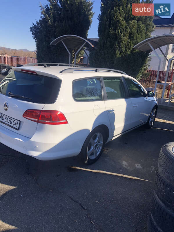 Универсал Volkswagen Passat 2013 в Сокирнице