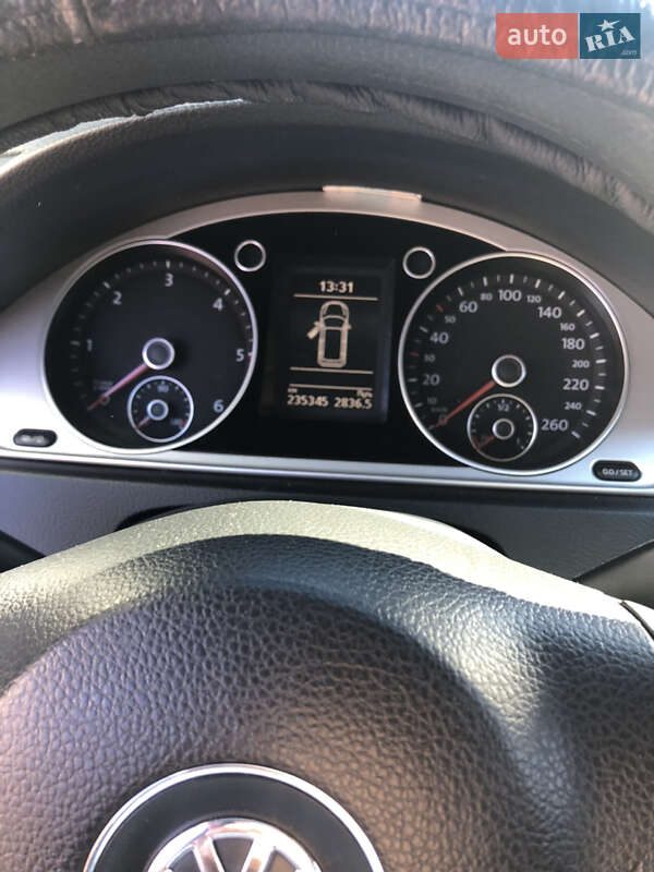 Универсал Volkswagen Passat 2013 в Сокирнице