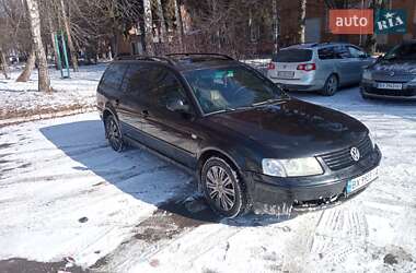 Універсал Volkswagen Passat 2000 в Хмельницькому