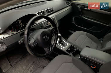 Універсал Volkswagen Passat 2012 в Бердичеві