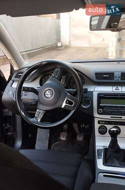 Универсал Volkswagen Passat 2009 в Бердичеве