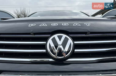 Универсал Volkswagen Passat 2011 в Снятине