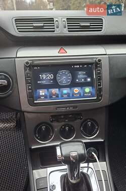 Универсал Volkswagen Passat 2008 в 
