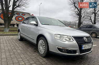 Седан Volkswagen Passat 2006 в Виннице